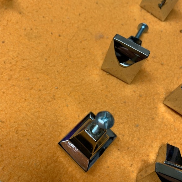 NWOT Liberty Hardware P18008C Knob Barcelona Collection, Polished Chrome x 21 - Picture 4 of 12